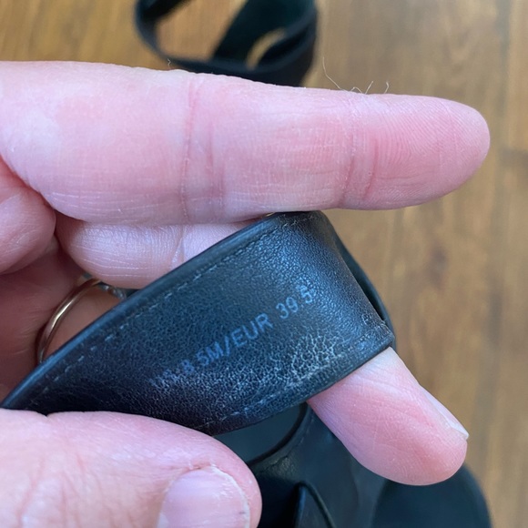 Vince Sawyer Leather Ankle-Wrap Sandal - Picture 7 of 8